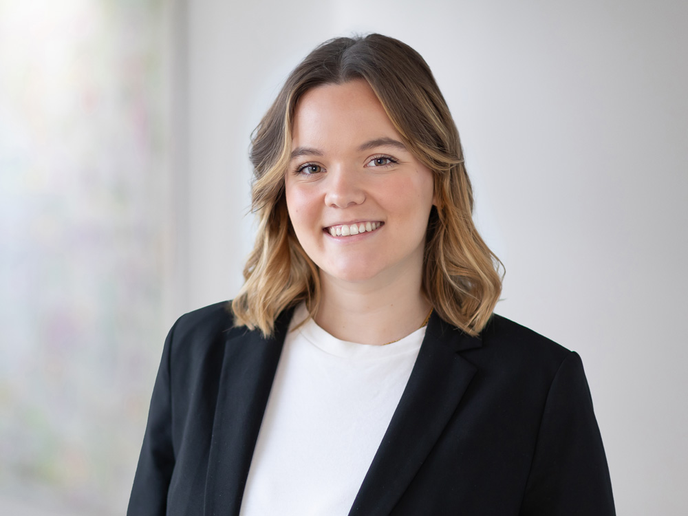 Porträt von Kim Diehl, Service-Team - LAUREUS AG PRIVAT FINANZ