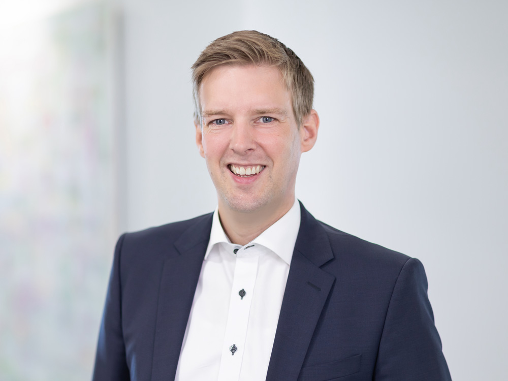 Porträt von Carsten Telaar, Spezialist für Personenversicherungen - LAUREUS AG PRIVAT FINANZ