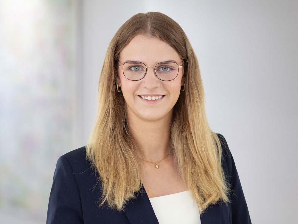 Porträt von Madeleine Hilgers, Vorstandssekretariat & Unternehmensservice - LAUREUS AG PRIVAT FINANZ